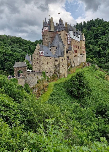 Kasteel Burg Eltz Moezel