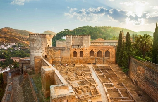 Bezoek Alhambra Alcazaba