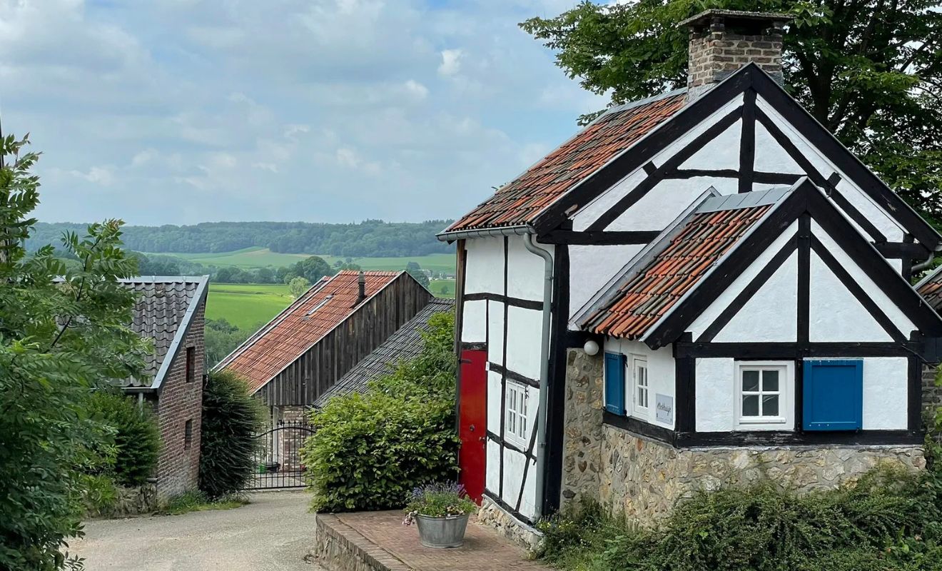 Wandelvakantie Zuid Limburg vakwerkhuis